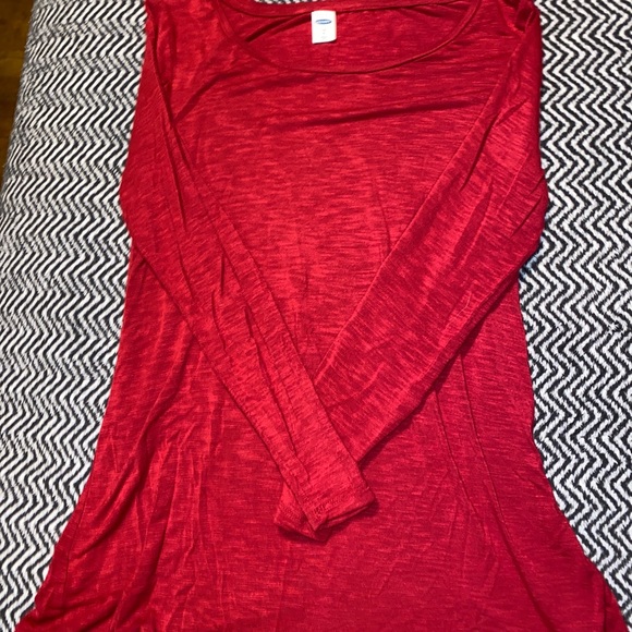 Old Navy Long Sleeve Tee - Picture 3 of 3